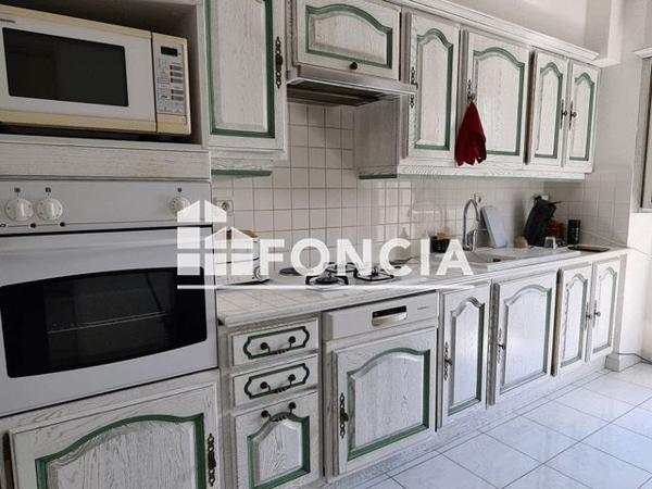 Location Appartement 3 pièces 79.91 m² - 74 AVENUE RODOLPHE D'AYMARD Orange 84100