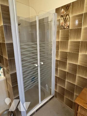 PAVILLON indépendant sur sous-sol.