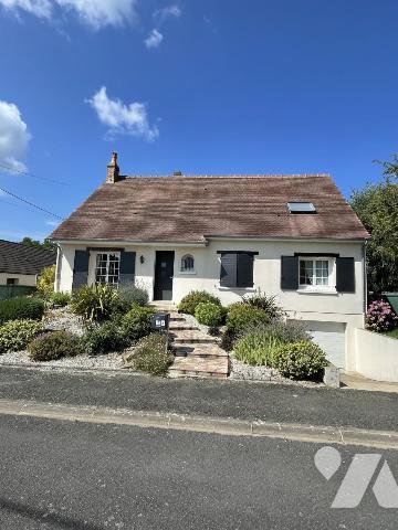 PAVILLON indépendant sur sous-sol.