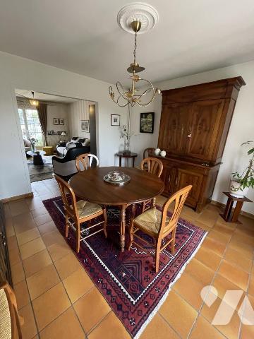 PAVILLON indépendant sur sous-sol.