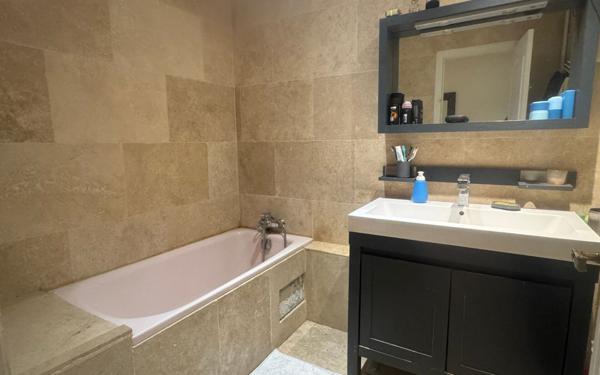 Appartement à vendre    4 pièces • 73 m2 Toulon