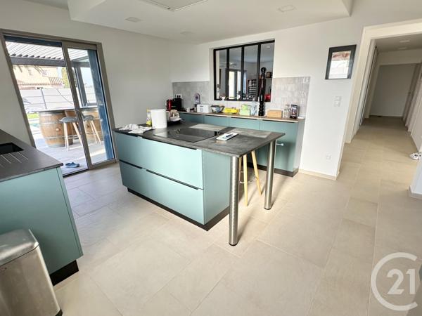 Maison à vendre  6 pièces - 145 m2 ST CYR SUR MER - 83