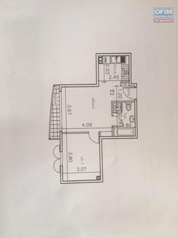 RARE - RESIDENCE DE BON STANDING CENTRE VILLE LE PORT APPARTEMENT T2+V RENOVE - IDEAL INVESTISSEMENT OU 1° ACHAT