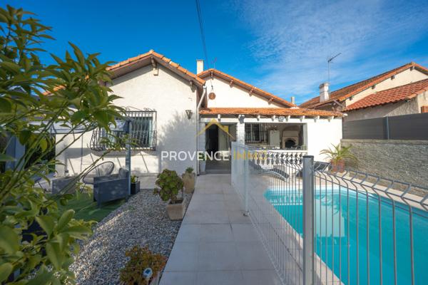 Marseille (13015) Maison T3 avec piscine - 78 m²