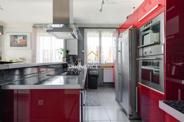 Marseille (13015) Maison T3 avec piscine - 78 m²