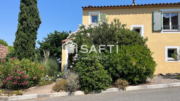 Vue splendide sur les golfs et la mer - 5 pièces 112 m2