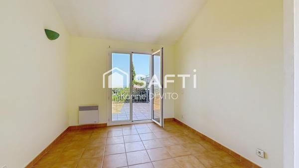 Vue splendide sur les golfs et la mer - 5 pièces 112 m2