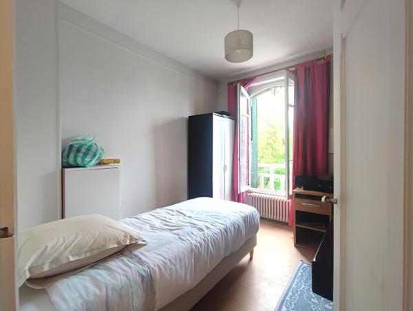 94120 - MAISON MEULIERE 173 M2 - 5 CHAMBRES - BEAU JARDIN DE 241 M2