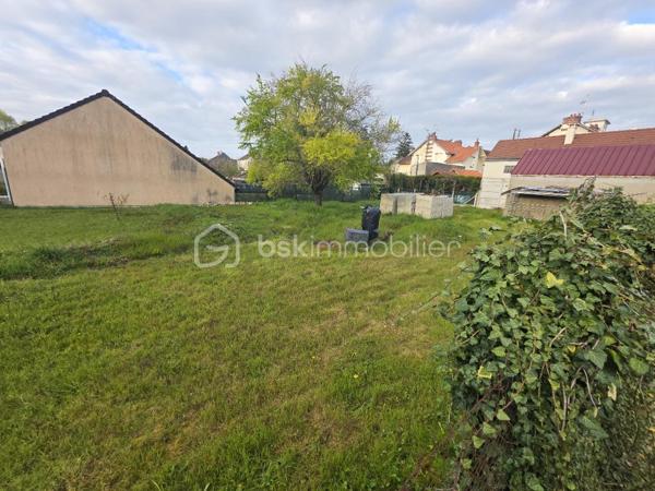 Terrain de 666 m²