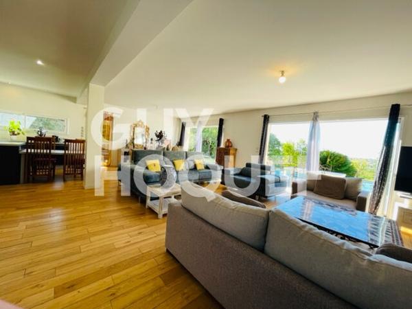 MAGNIFIQUE VILLA Montpellier 4 chambres sans vis a vis avec vue et piscine