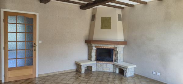 Grand appartement T5 lumineux de 90 m² avec balcon, garage et cave - Résidence calme au bord de la Dorne