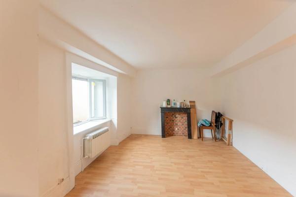 Vente Maison 6 pièces 97 m2 à Thiers