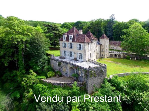 Sarlat / Souillac – Superbe château dominant la rivière Dordogne., SARLAT LA CANEDA