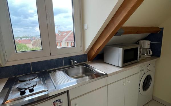 Appartement à louer    1 pièce • 18,08 m2 Champs-sur-Marne