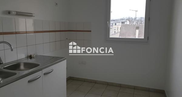 Location Appartement 3 pièces 65.05 m² - Le Plessis-trévise 94420