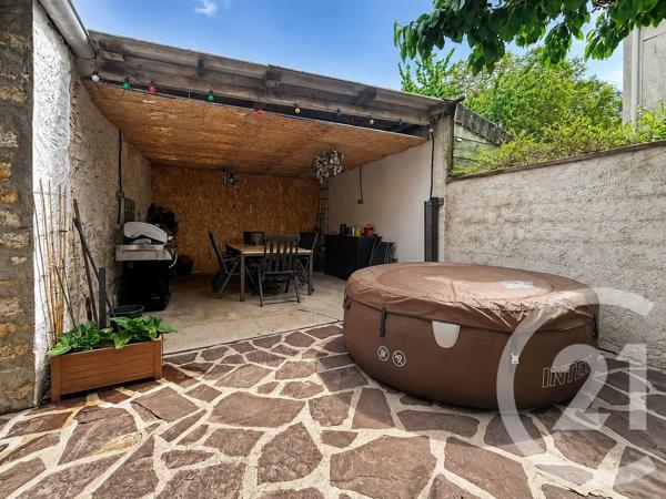 Maison à vendre  5 pièces - 93 m 2   MOISSY CRAMAYEL  - 77