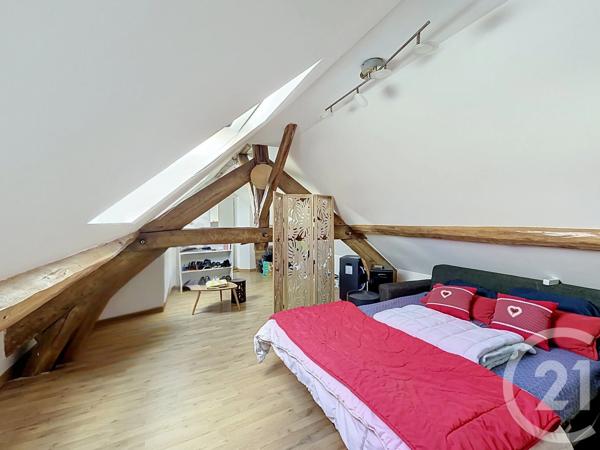 Maison à vendre  5 pièces - 93 m 2   MOISSY CRAMAYEL  - 77
