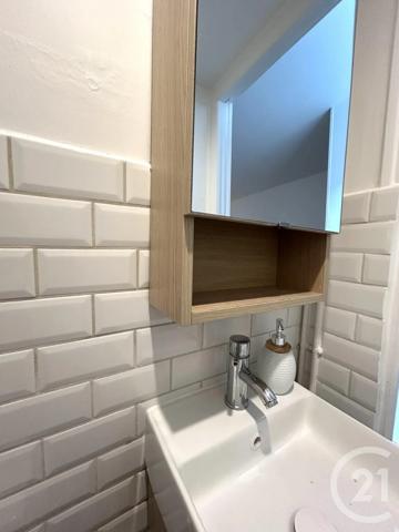 Appartement Studio à vendre  1 pièce - 29,44 m 2   FONTAINEBLEAU  - 77