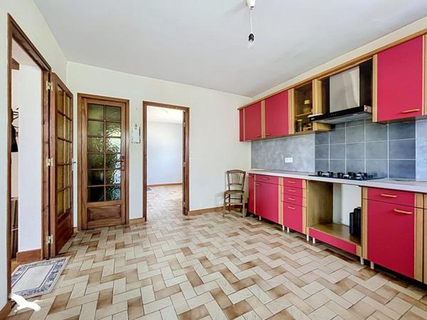 Maison 225 780 € Montlouis-sur-Loire 4 p 95 m² DPE D