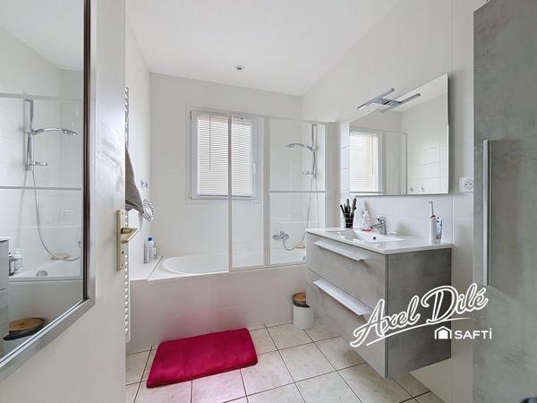 Maison de plain pied - 3 chambres - 91m2