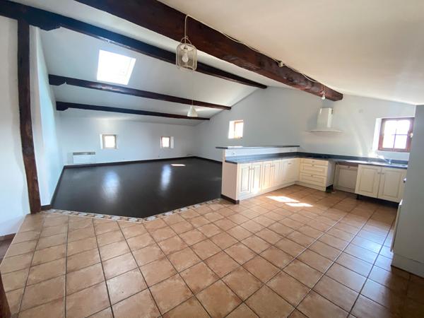 Appartement Castelnaudary 4 pièce(s) 173.08 m2
