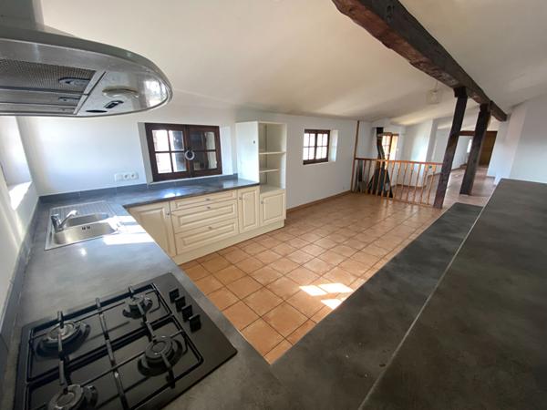 Appartement Castelnaudary 4 pièce(s) 173.08 m2