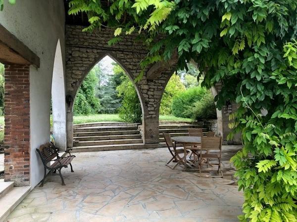 Villiers-sur-Tholon (89110) Très belle propriété à vendre à proximité d'Auxerre