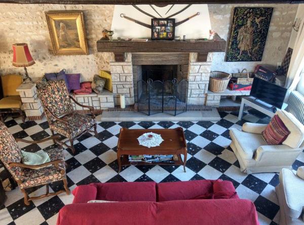 Villiers-sur-Tholon (89110) Très belle propriété à vendre à proximité d'Auxerre