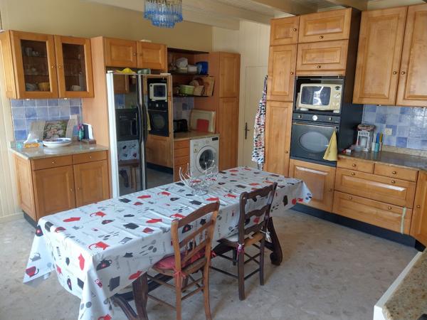 Villiers-sur-Tholon (89110) Très belle propriété à vendre à proximité d'Auxerre