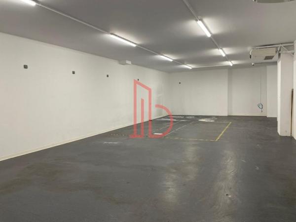Bureau de 410 m² à louer à Bordeaux Chartrons