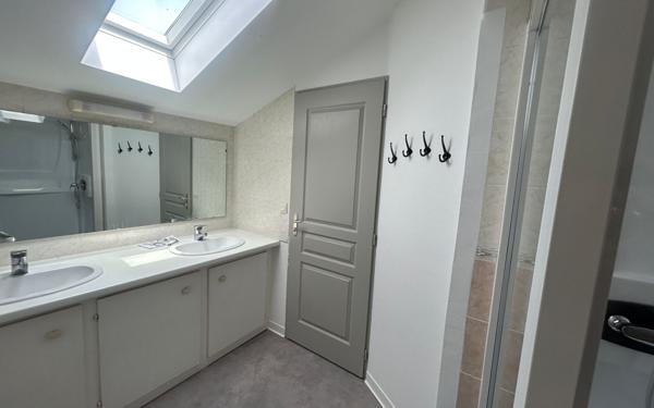 Appartement à louer    5 pièces •  Mont-de-Marsan