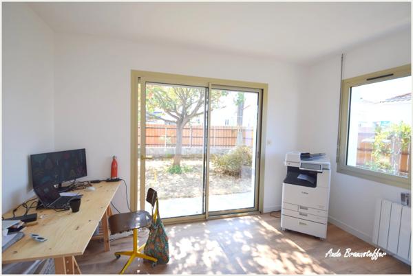 Maison à louer 6 pièces LA ROCHELLE (17), 4 chambres en centre ville