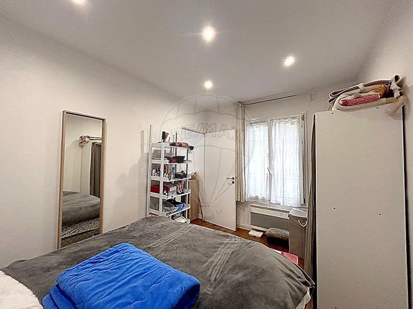 Immeuble 12 chambre(s) à vendre - Colombes, Hauts-de-Seine - 92