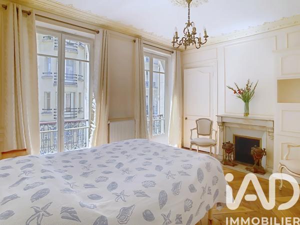 Appartement à vendre 4 pièces 97,6 m² Paris 9