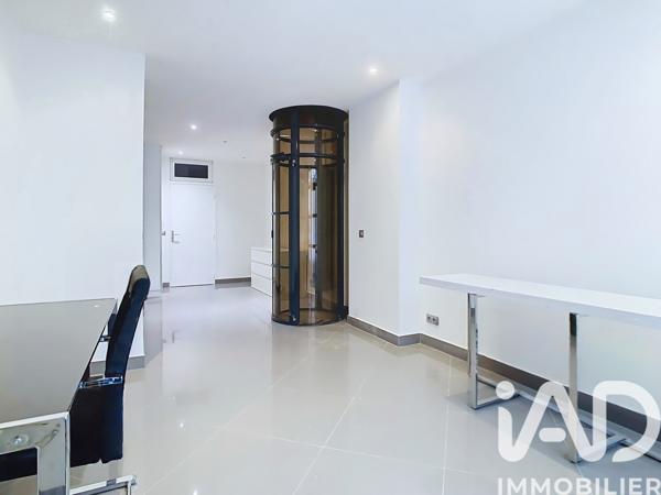 Appartement à vendre 4 pièces 97,6 m² Paris 9