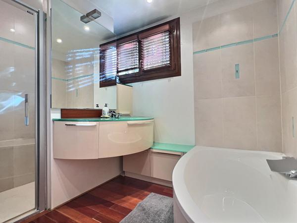 Achat maison près de LE PLESSIS TREVISE - 6 pièce(s) - 124 m² - 525 000 €