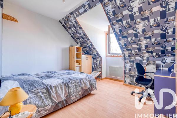 Maison à vendre 6 pièces 122 m² Montévrain