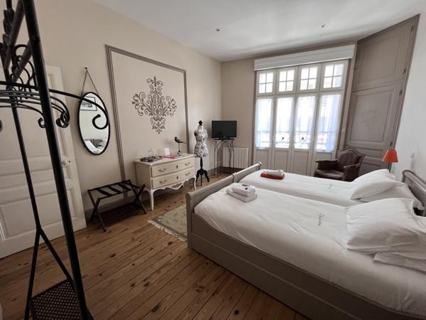 PRESTIGE ET RAFFINEMENT A 100 m de LA PLAGE