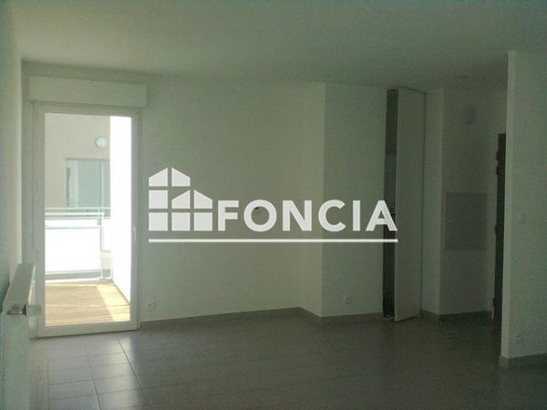 Location Appartement 2 pièces 42.51 m² - 271 RUE DU GENERAL RENAULT Tours 37000