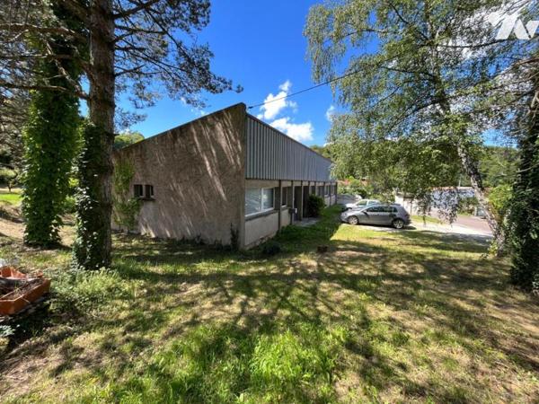 BATIMENT PROFESSIONNEL A BAUME LES DAMES