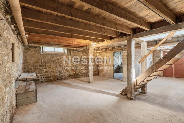 A VENDRE : maison 2 chambres avec sous-sol et grand terrain constructible à Lamballe