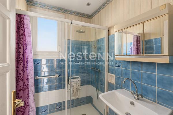 A VENDRE : maison 2 chambres avec sous-sol et grand terrain constructible à Lamballe