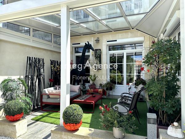 Maison à SAINT-JEAN-D'ANGELY, 17400 - 7 pièces 189m²