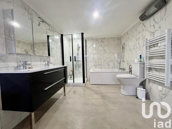 Maison à vendre 6 pièces 119 m² Gençay