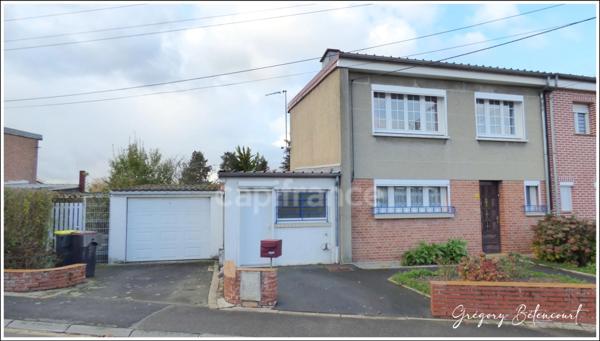 Maison semi-individuelle dans un quartier calme