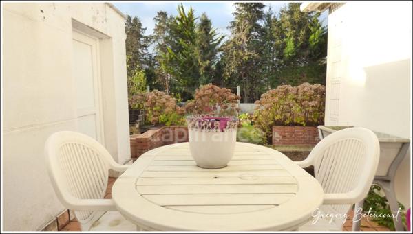 Maison semi-individuelle dans un quartier calme