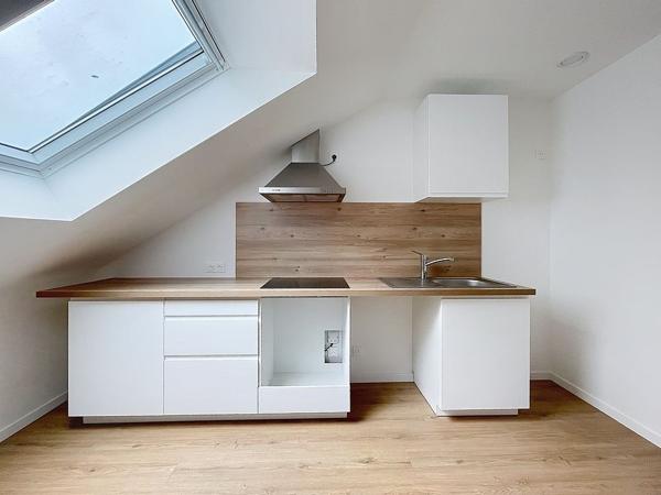 QUARTIER NEY/ST SERGE - T2 NON MEUBLE neuf - DISPONIBLE LE 24/04