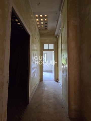 APPARTEMENT À VENDRE DE 4 PIÈCES DE 98,00 M²