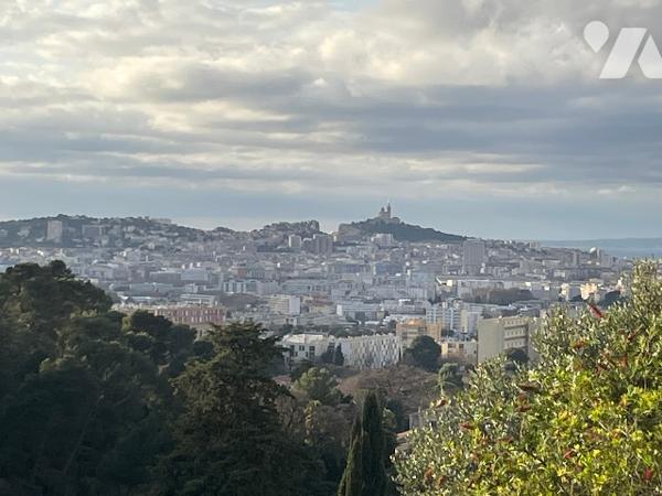 MAISON CONTEMPORAINE DE 8 PIECES, 239M² PARC DES CALANQUES 13010 MARSEILLE