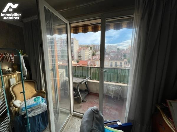 VENTE EN IMMO-INTERACTIF® : APPARTEMENT T2 - Marseille 4 - Bouches-du-Rhône (13)